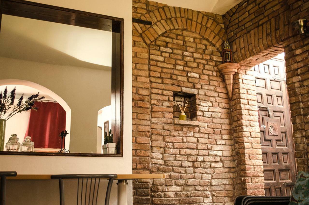 Medieval Central Apartment Bologna Bagian luar foto